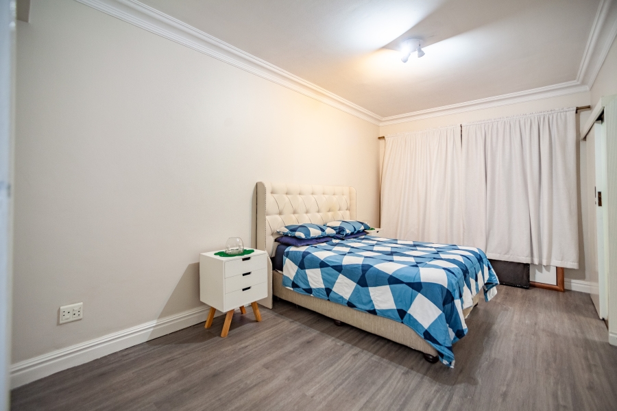 5 Bedroom Property for Sale in Milnerton Central Western Cape